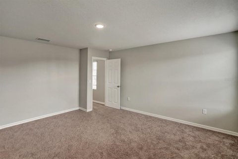 Villa ou maison à vendre à Haines City, Floride: 4 chambres, 206.8 m2 № 2140666 - photo 3