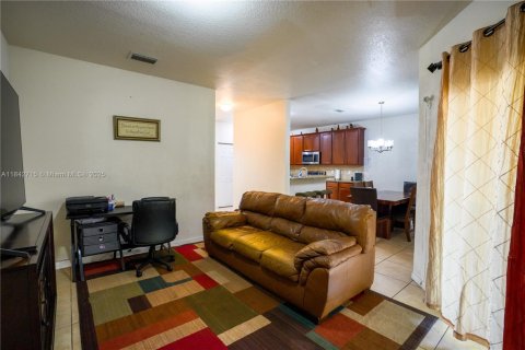 Casa en venta en West Palm Beach, Florida, 3 dormitorios, 157.84 m2 № 1836421 - foto 17
