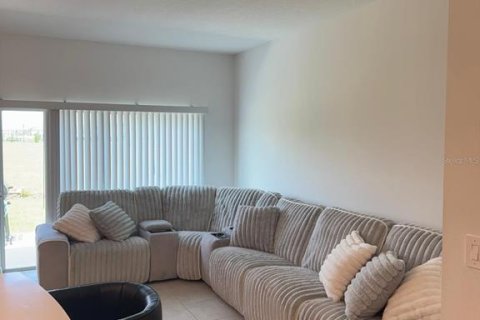 Adosado en alquiler en Kissimmee, Florida, 3 dormitorios, 130.71 m2 № 1767547 - foto 5