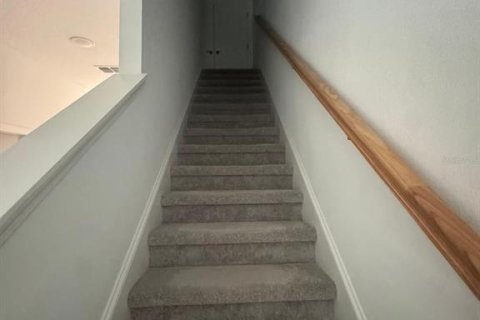 Adosado en alquiler en Kissimmee, Florida, 3 dormitorios, 130.71 m2 № 1767547 - foto 8