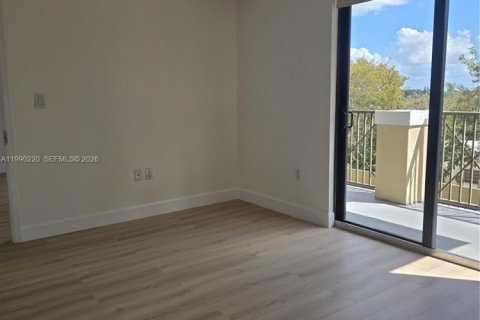 Снять в аренду кондоминиум в Майами, Флорида 2 спальни, 84.91м2, № 2057355 - фото 6