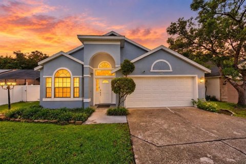 Villa ou maison à Orlando, Floride 4 chambres, 189.33 m2 № 2406645