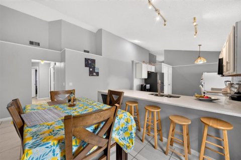 Villa ou maison à vendre à Orlando, Floride: 4 chambres, 189.33 m2 № 2406645 - photo 17