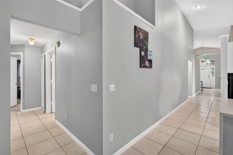 Villa ou maison à vendre à Orlando, Floride: 4 chambres, 189.33 m2 № 2406645 - photo 18