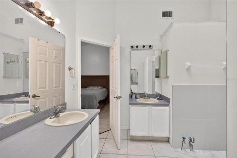 Villa ou maison à vendre à Orlando, Floride: 4 chambres, 189.33 m2 № 2406645 - photo 26