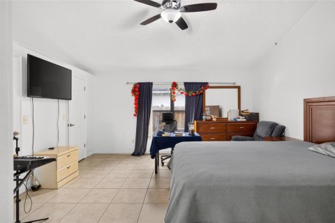 Villa ou maison à vendre à Orlando, Floride: 4 chambres, 189.33 m2 № 2406645 - photo 23