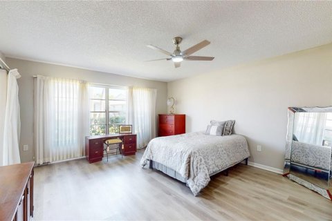 House in Sarasota, Florida 2 bedrooms, 140.84 sq.m. № 1723434 - photo 16