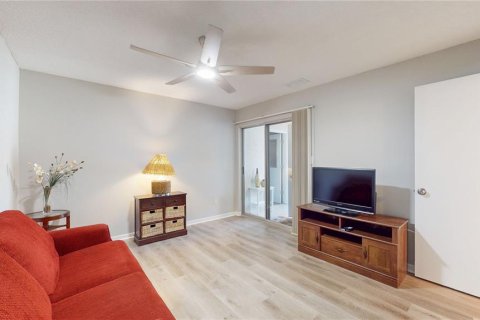 House in Sarasota, Florida 2 bedrooms, 140.84 sq.m. № 1723434 - photo 15