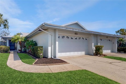House in Sarasota, Florida 2 bedrooms, 140.84 sq.m. № 1723434 - photo 1