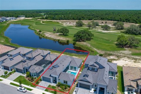 Villa ou maison à vendre à Davenport, Floride: 3 chambres, 212.19 m2 № 1723447 - photo 2