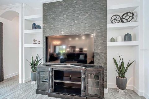 Villa ou maison à vendre à Davenport, Floride: 3 chambres, 212.19 m2 № 1723447 - photo 10