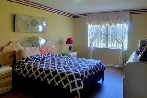 Condo in Lauderhill, Florida, 1 bedroom  № 2082537 - photo 14