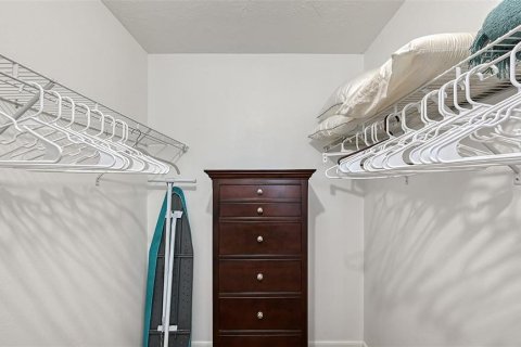 Condo in Sarasota, Florida, 2 bedrooms № 2396001 - photo 15