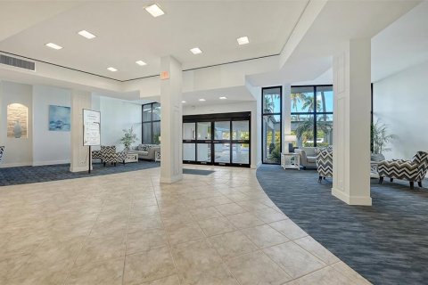 Condo in Sarasota, Florida, 2 bedrooms № 2396001 - photo 26