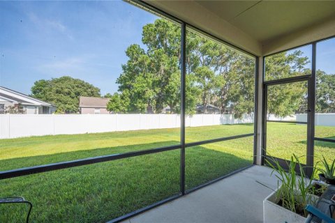 House in Mulberry, Florida 4 bedrooms, 184.23 sq.m. № 1740573 - photo 4