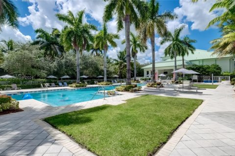 Condo in Doral, Florida, 1 bedroom  № 442077 - photo 16