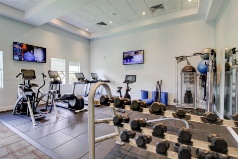 Condo in Doral, Florida, 1 bedroom  № 442077 - photo 12
