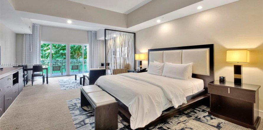 Condo à Doral, Floride, 1 chambre № 442077