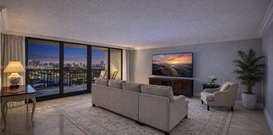 Кондоминиум с 2 спальнями в Форт-Лодердейл, Флорида № 2006157