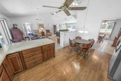 House in Ponce Inlet, Florida 3 bedrooms, 197.6 sq.m. № 2111984 - photo 8