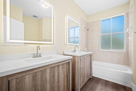 Villa ou maison à vendre à Homestead, Floride: 3 chambres, 155.98 m2 № 1967924 - photo 20