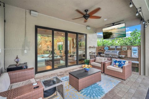 Villa ou maison à louer à Pembroke Pines, Floride: 3 chambres, 224.92 m2 № 1894259 - photo 26