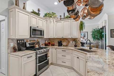 Villa ou maison à vendre à Summerfield, Floride: 3 chambres, 188.59 m2 № 2299482 - photo 25
