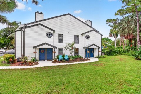 Touwnhouse à vendre à Boca Raton, Floride: 2 chambres, 122.91 m2 № 2387815 - photo 3