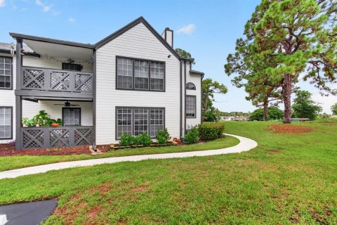 Touwnhouse à vendre à Boca Raton, Floride: 2 chambres, 122.91 m2 № 2387815 - photo 2