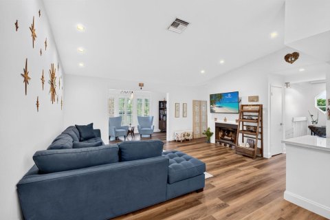 Touwnhouse à vendre à Boca Raton, Floride: 2 chambres, 122.91 m2 № 2387815 - photo 15