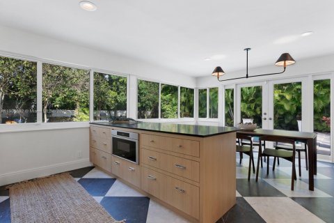 Casa en venta en Miami Shores, Florida, 3 dormitorios, 179.12 m2 № 1968361 - foto 22