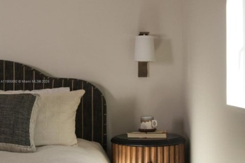 Casa en venta en Miami Shores, Florida, 3 dormitorios, 179.12 m2 № 1968361 - foto 29