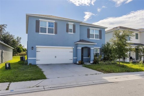 House in Davenport, Florida 5 bedrooms, 250.46 sq.m. № 1901733 - photo 4