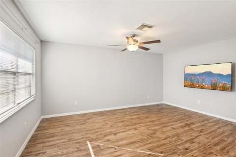 Condominio en venta en Sun City Center, Florida, 2 dormitorios, 91.42 m2 № 1909054 - foto 7
