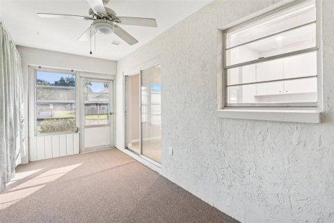 Condominio en venta en Sun City Center, Florida, 2 dormitorios, 91.42 m2 № 1909054 - foto 28