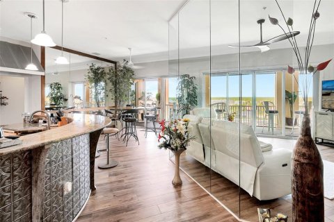 Condo in Punta Gorda, Florida, 3 bedrooms  № 1908951 - photo 4