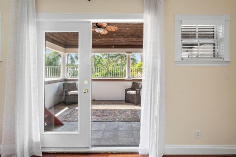 Villa ou maison à louer à West Palm Beach, Floride: 6 chambres, 523.78 m2 № 2262430 - photo 26