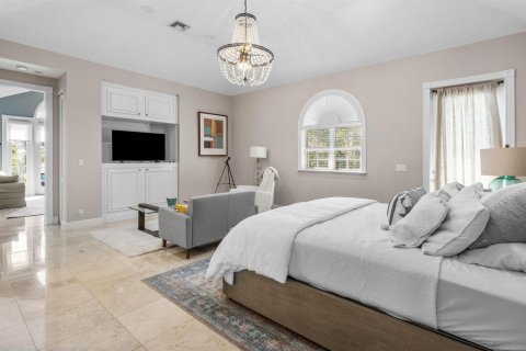 Villa ou maison à louer à West Palm Beach, Floride: 6 chambres, 523.78 m2 № 2262430 - photo 17