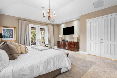 Villa ou maison à louer à West Palm Beach, Floride: 6 chambres, 523.78 m2 № 2262430 - photo 28