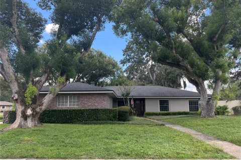Villa ou maison à Fern Park, Floride 3 chambres, 182.09 m2 № 2375628