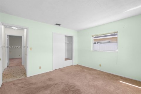 Villa ou maison à vendre à Margate, Floride: 2 chambres, 161.46 m2 № 2046599 - photo 20