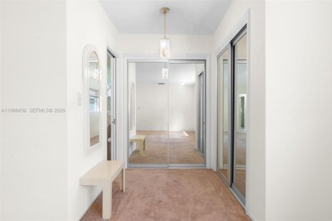 Villa ou maison à vendre à Margate, Floride: 2 chambres, 161.46 m2 № 2046599 - photo 16