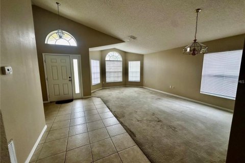 Villa ou maison à louer à Orlando, Floride: 4 chambres, 183.2 m2 № 2157069 - photo 2