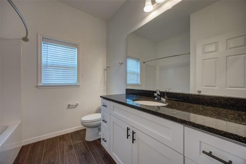 Villa ou maison à vendre à DeLand, Floride: 3 chambres, 127.37 m2 № 2417067 - photo 19