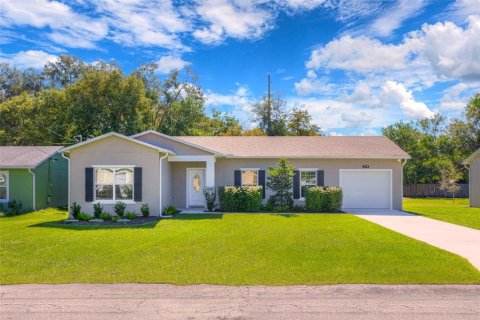 Villa ou maison à DeLand, Floride 3 chambres, 127.37 m2 № 2417067