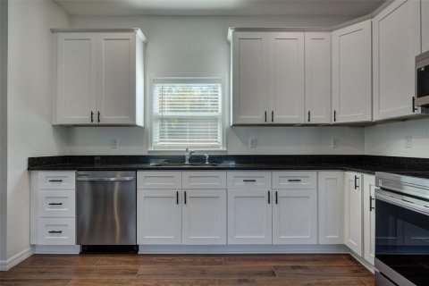 Villa ou maison à vendre à DeLand, Floride: 3 chambres, 127.37 m2 № 2417067 - photo 8