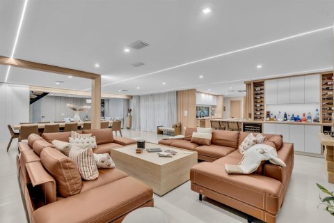 Villa ou maison à vendre à Dania Beach, Floride: 5 chambres, 333.98 m2 № 2431541 - photo 9