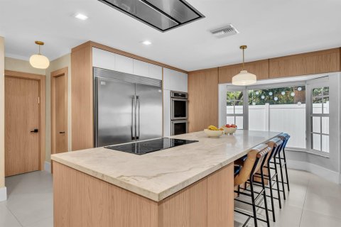 Villa ou maison à vendre à Dania Beach, Floride: 5 chambres, 333.98 m2 № 2431541 - photo 13