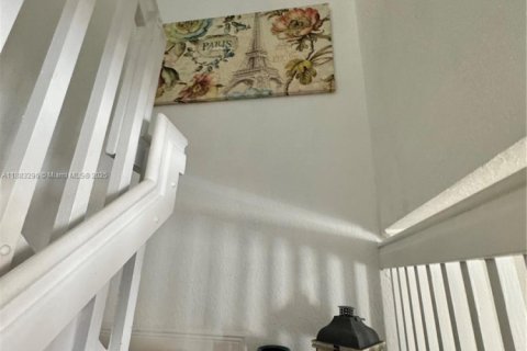 Touwnhouse à vendre à Sunrise, Floride: 2 chambres, 139.17 m2 № 1932652 - photo 22