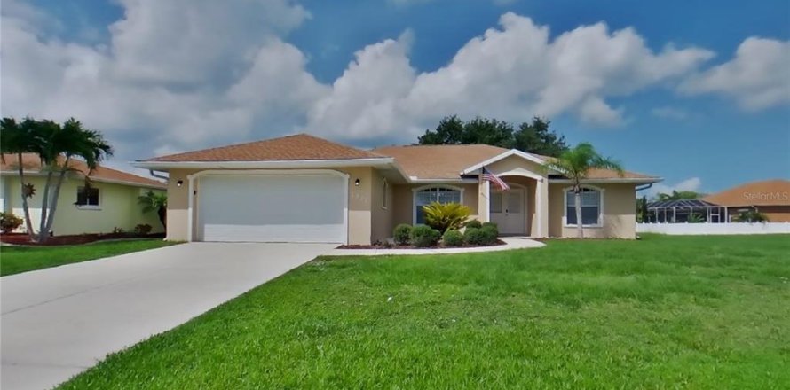 Casa en Punta Gorda, Florida 3 dormitorios, 156.45 m2 № 1778598